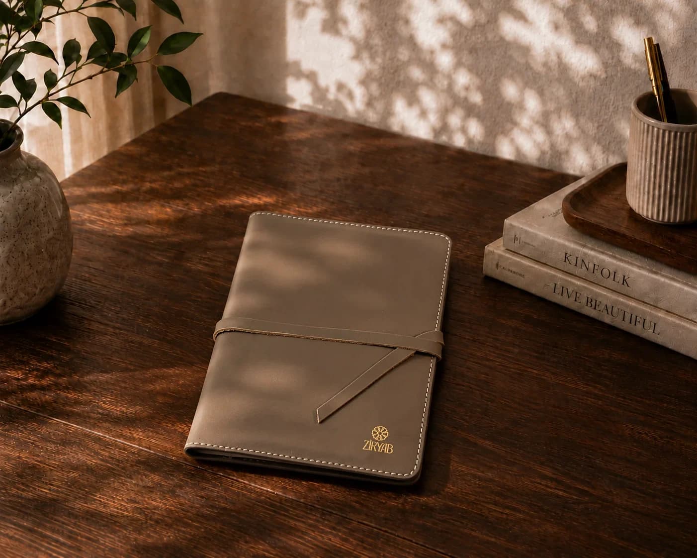 Organizer aus echtem Leder