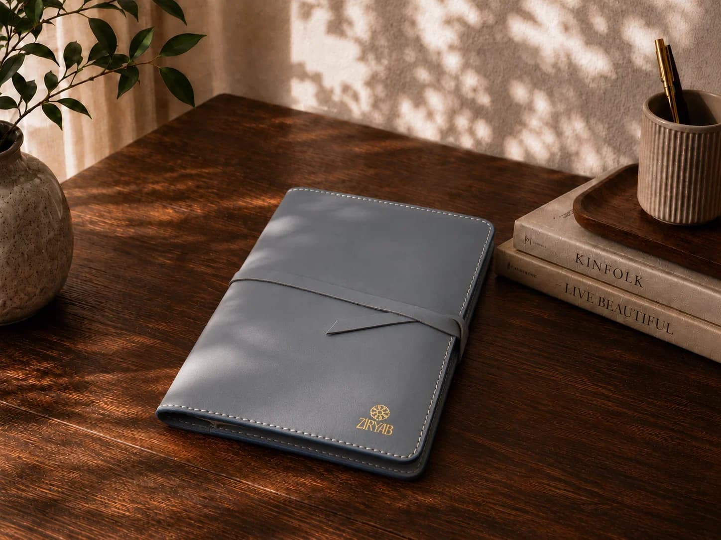 Organizer aus echtem Leder