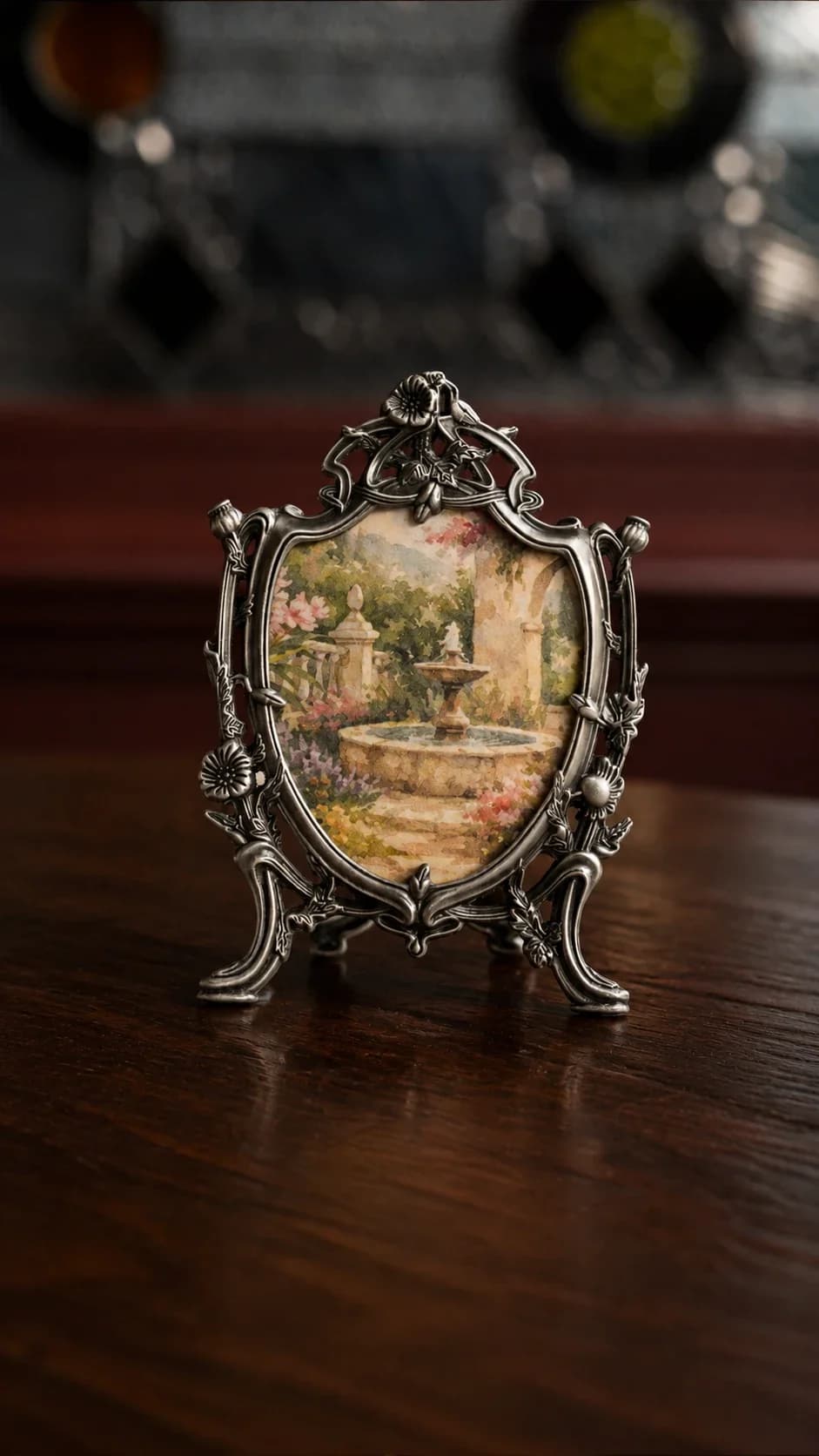 Vintage-Bilderrahmen mit Blumenmotiv