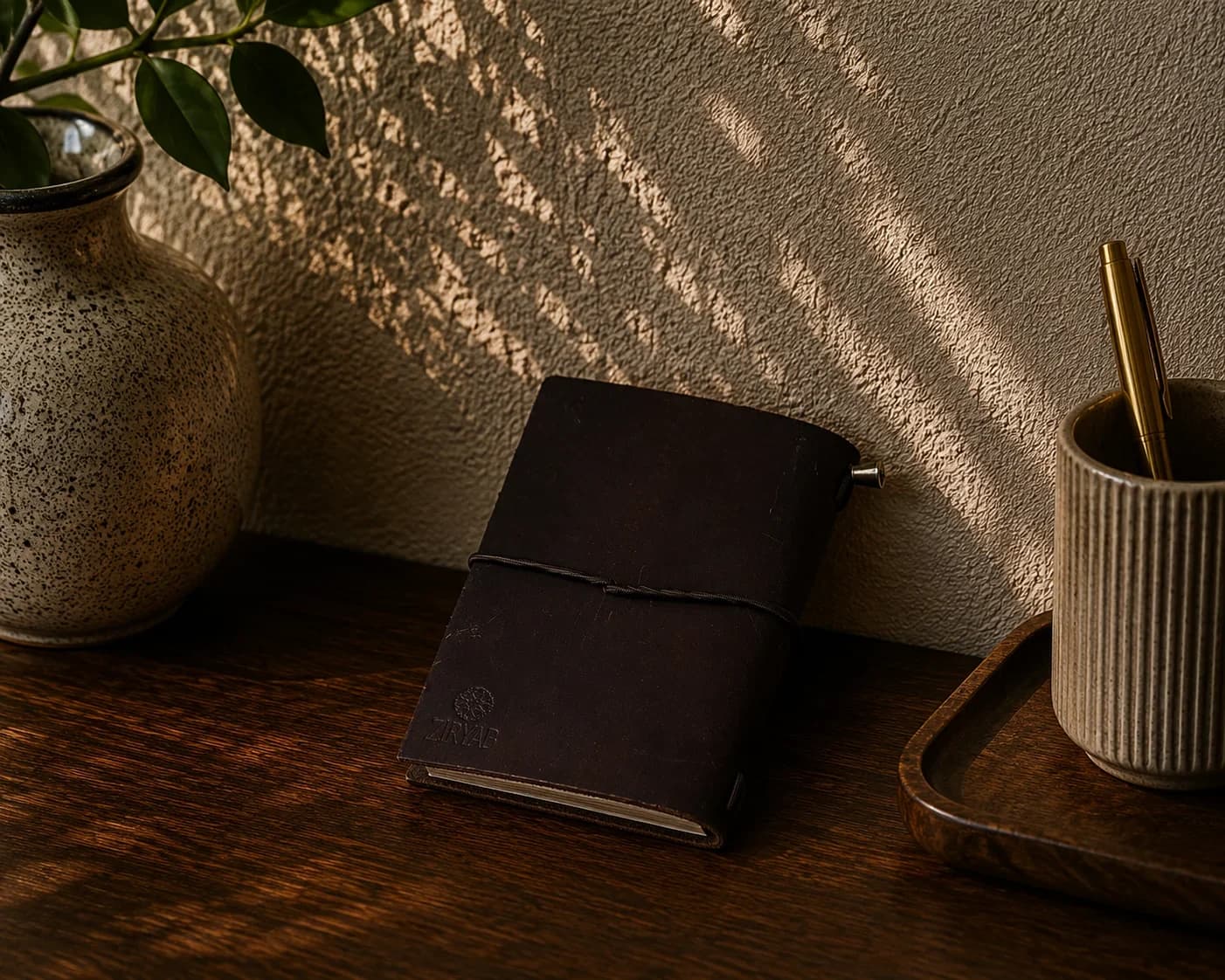 Ziryab Lederhülle für Taschennotizbuch, Braun